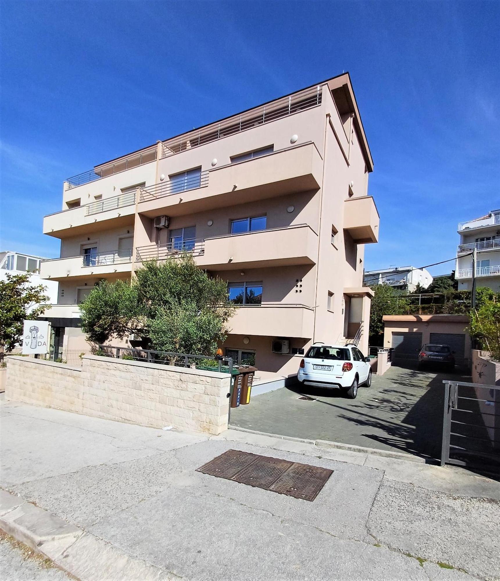 Apartment Zenta With Free Private Parking Сплит Екстериор снимка